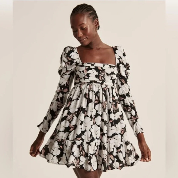 Abercrombie & Fitch Ruched Mini Dress - Picture 1 of 9